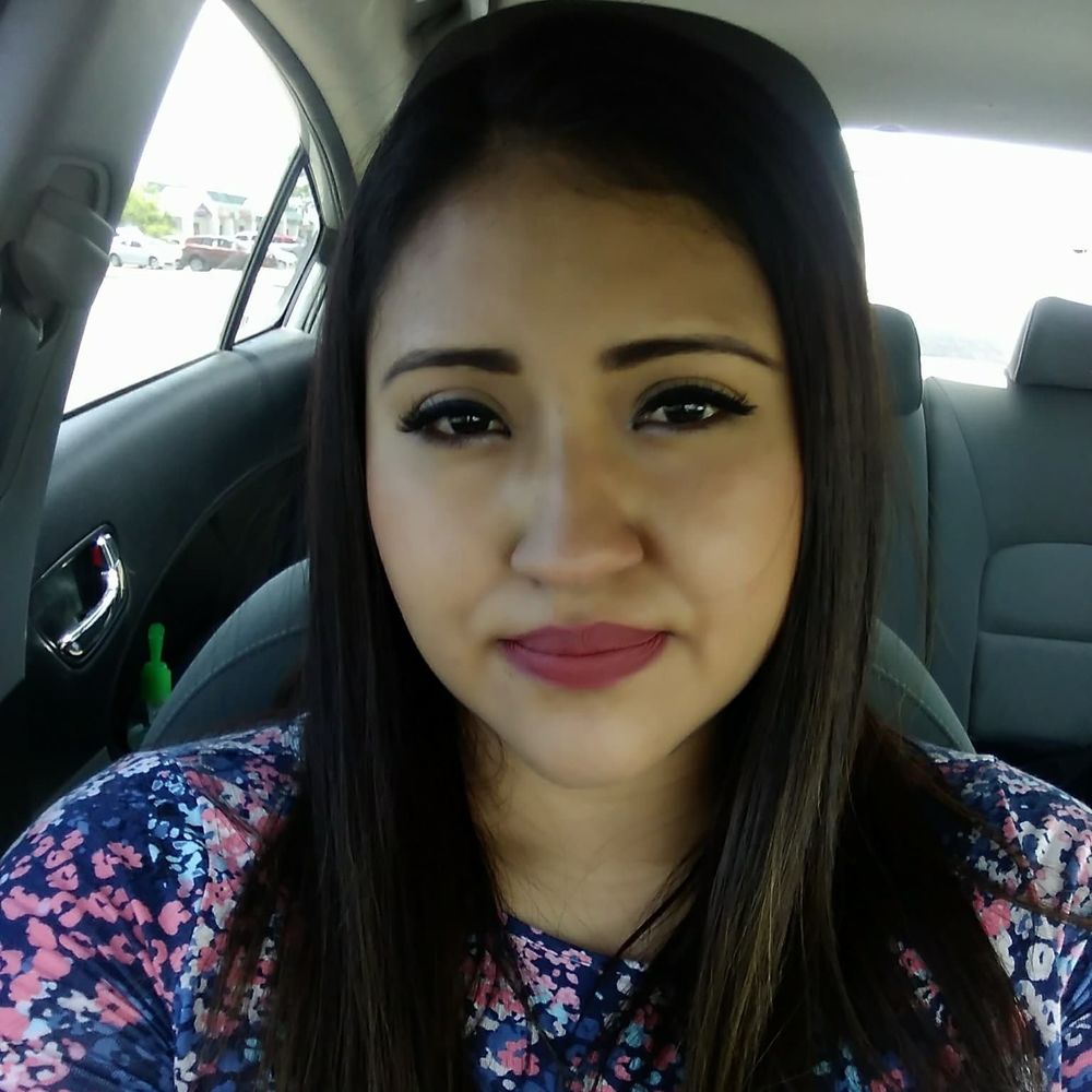 Meet your Posher, Maria